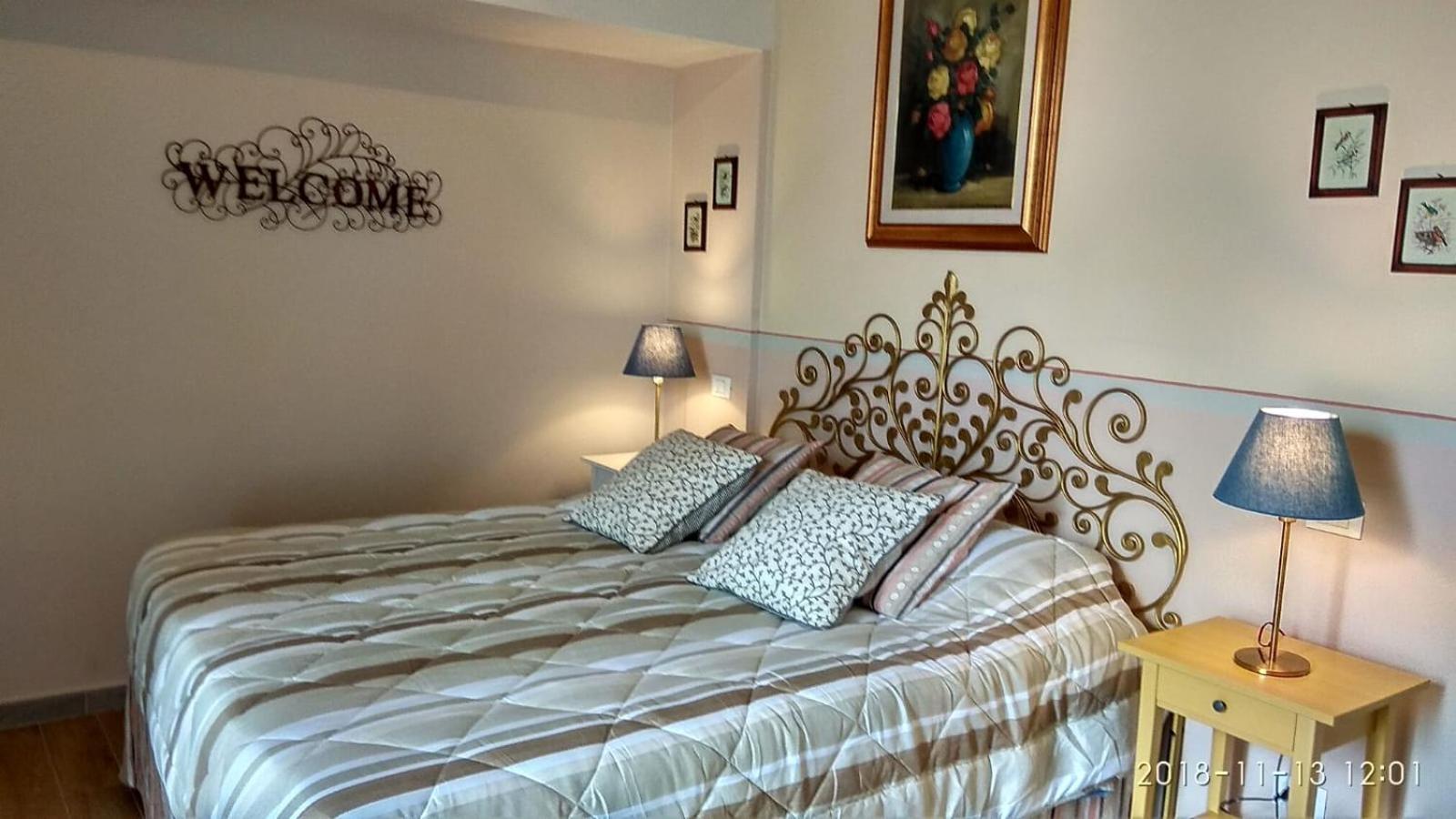 Le Rondini Di San Donato Bed & Breakfast ลุคคา ห้อง รูปภาพ