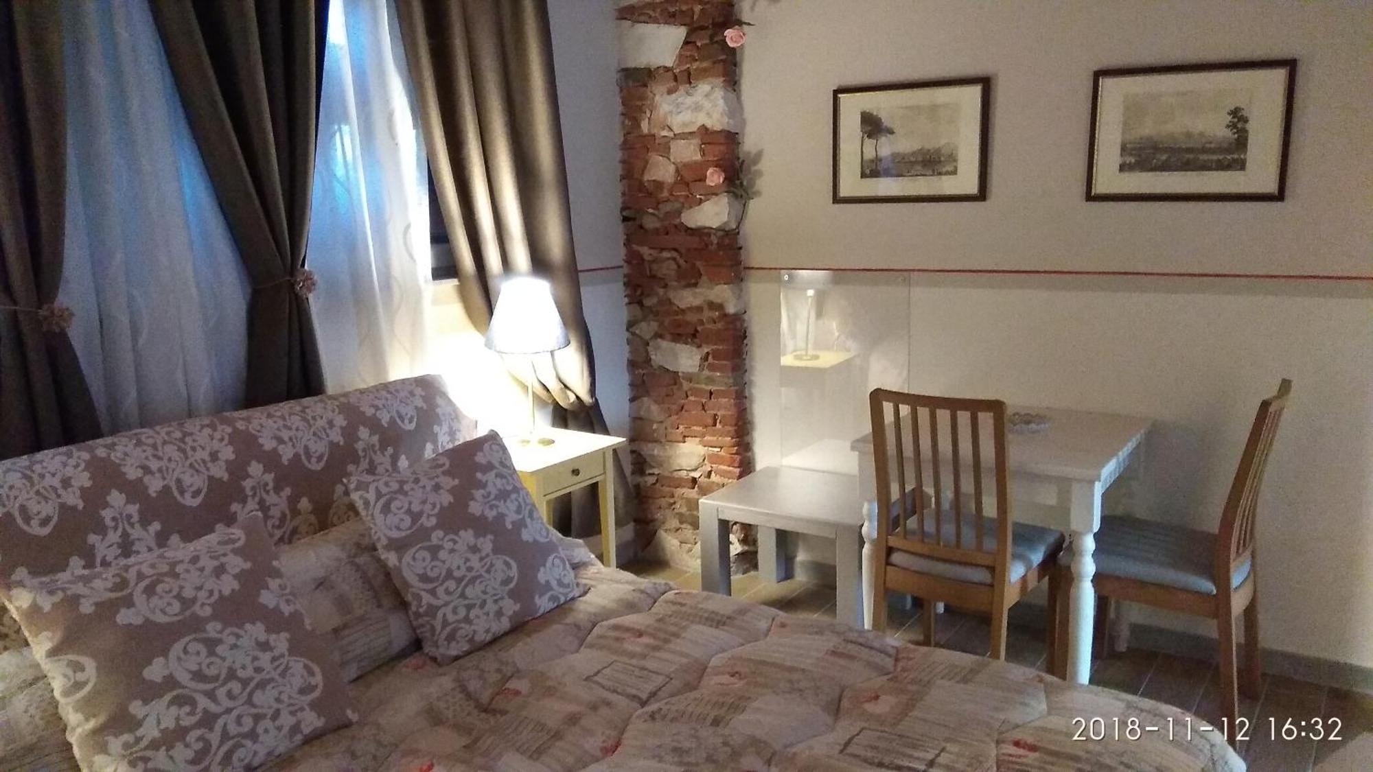 Le Rondini Di San Donato Bed & Breakfast ลุคคา ห้อง รูปภาพ